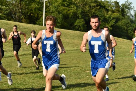 Cross Country team runs to end of season