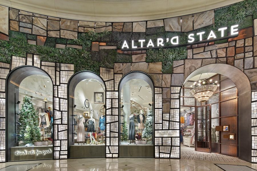 Altard State is a popular clothing store in South Hills Village. Girls can find many different Fall Formal outfits there in order to be fashionable and comfortable at the dance. 