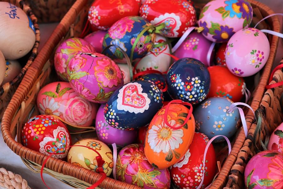 Easter+baskets+can+be+enjoyed+by+anyone+celebrating+the+holiday+and+are+often+filled+with+colorful+eggs%2C+candy+and+even+small+toys%2C+but+they+can+be+filled+with+anything%21+