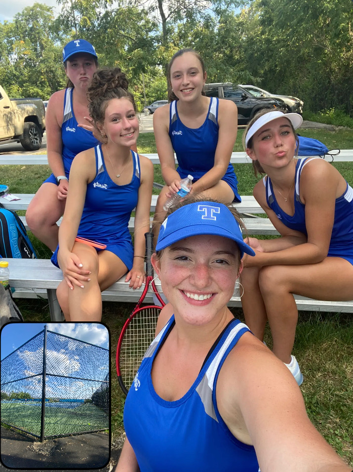 The+girls+tennis+team+has+fun+on+and+off+the+court%21+Pictured+here+is+Sydney+McWreath%2C+Kelsey+Flynn%2C+Julia+Umshares%2C+Vittoria+Emrich+and+Elizabeth+Engle.%0A%0A