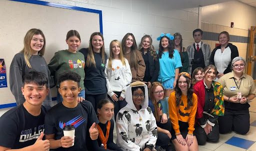 The choir showed their spirit on Halloween, where students were able to dress up in costumes to join in on the festivities. Be sure to follow the Trinity choir and their sectionals, concerts and other announcements! 