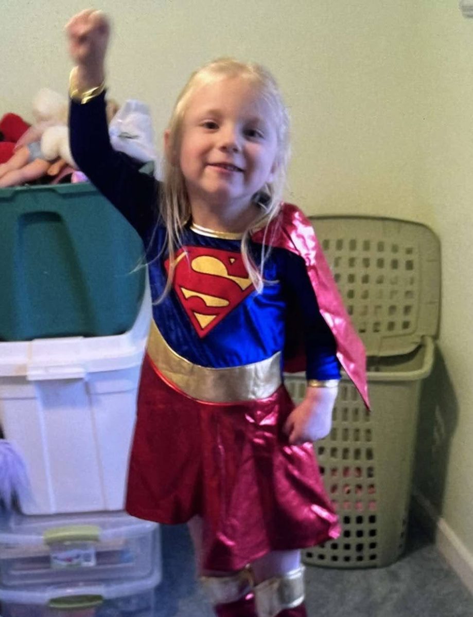 Part of the popularity of superheroes can be attributed to their ability to be enjoyed by fans of all ages. Senior Faith Hohn, who only recently became invested in the complexities of comic books and the works they’ve inspired, has always had a basic respect for the characters, even dressing up as Supergirl as a child.